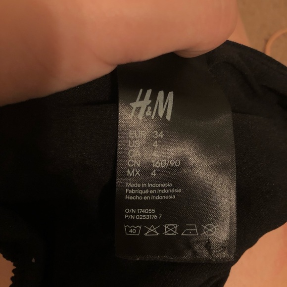 H&M Other - Black Cheeky Bikini Bottom